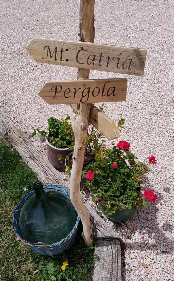 B & B La Primavera Pergola Buitenkant foto